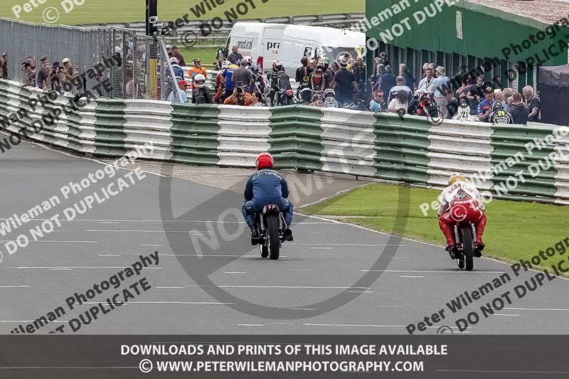 Vintage motorcycle club;eventdigitalimages;mallory park;mallory park trackday photographs;no limits trackdays;peter wileman photography;trackday digital images;trackday photos;vmcc festival 1000 bikes photographs